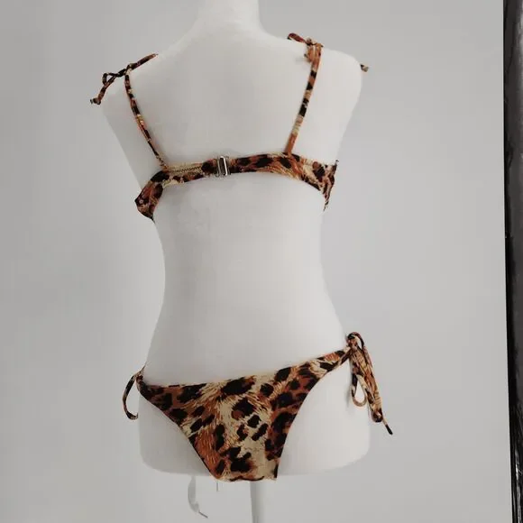 Animal Print Bikini (8) - Picture 4 of 4